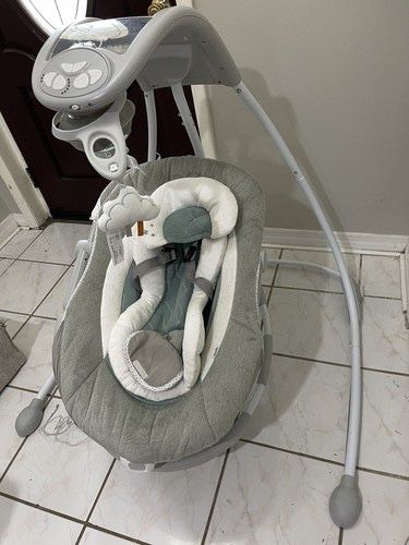 Ingenuity InLighten 2-in-1 Baby Swing & Rocker - Vibrations & Lights NEW