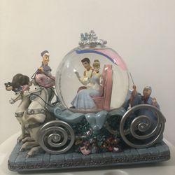 Cinderella 50th Anniversary Musical Snow globe 