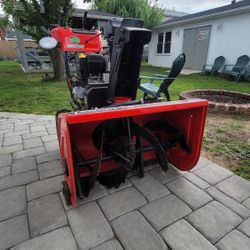 Snow Blower 