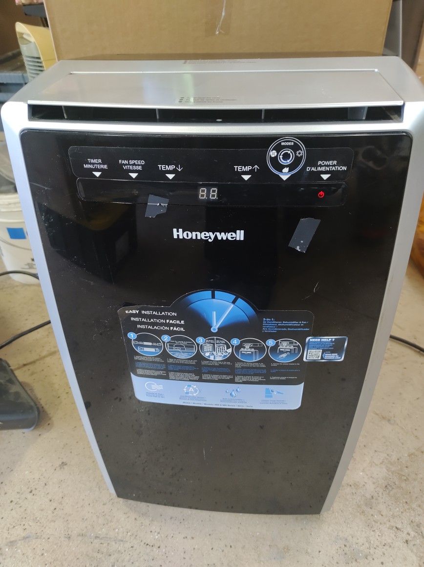 Honeywell MN12CES 12,000 BTU Portable Air Conditioner - Used Works Great