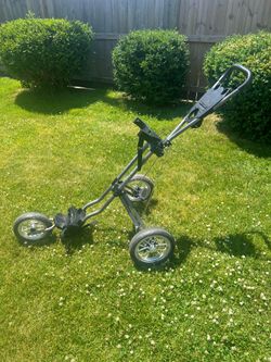 Tommy Armour 3 wheel push cart with spring-loaded easy open/close front wheel and ‘quick snap’ handle lock