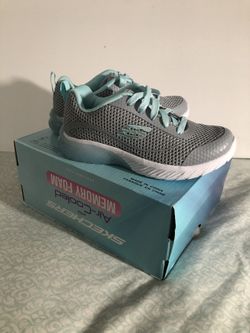 NEW girl tennis shoes