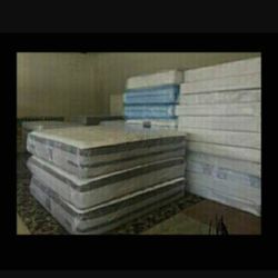 Queen box springs new can deliver