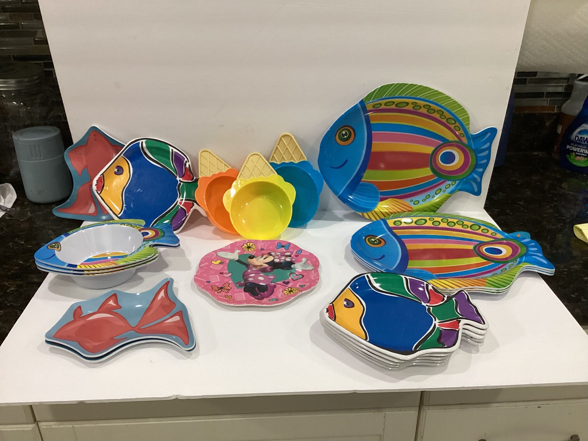 Melamine Plates And Bowls
