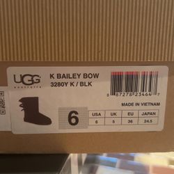 K Bailey Bow  Black Size 6