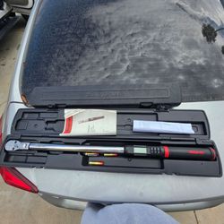 Snap on  digital  torque wrench
