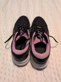Asics running shoes size 9.5