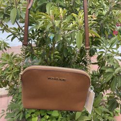 Michael Kors Crossbody Bag