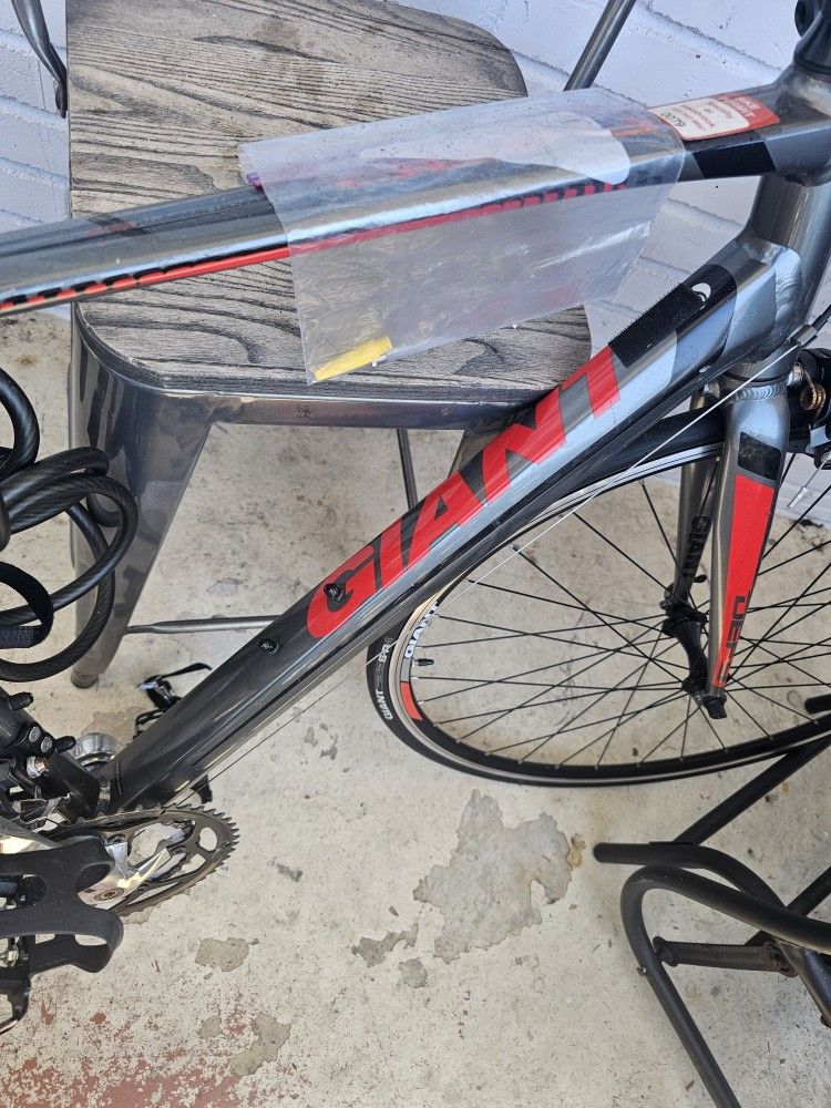 Giant Defy 5 Road Bile