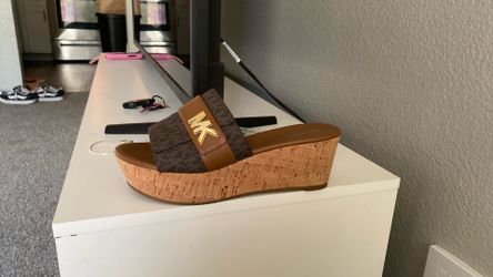 Mk Platforms