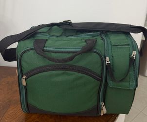 PICNIC TIME Malibu Cooler Picnic Basket, Insulated Cooler Tote with Picnic Set new, unused  Color: hunter green Pick up in Hobe Sound