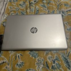 HP LAPTOP 17INCH WORKS PERFECT!!! 