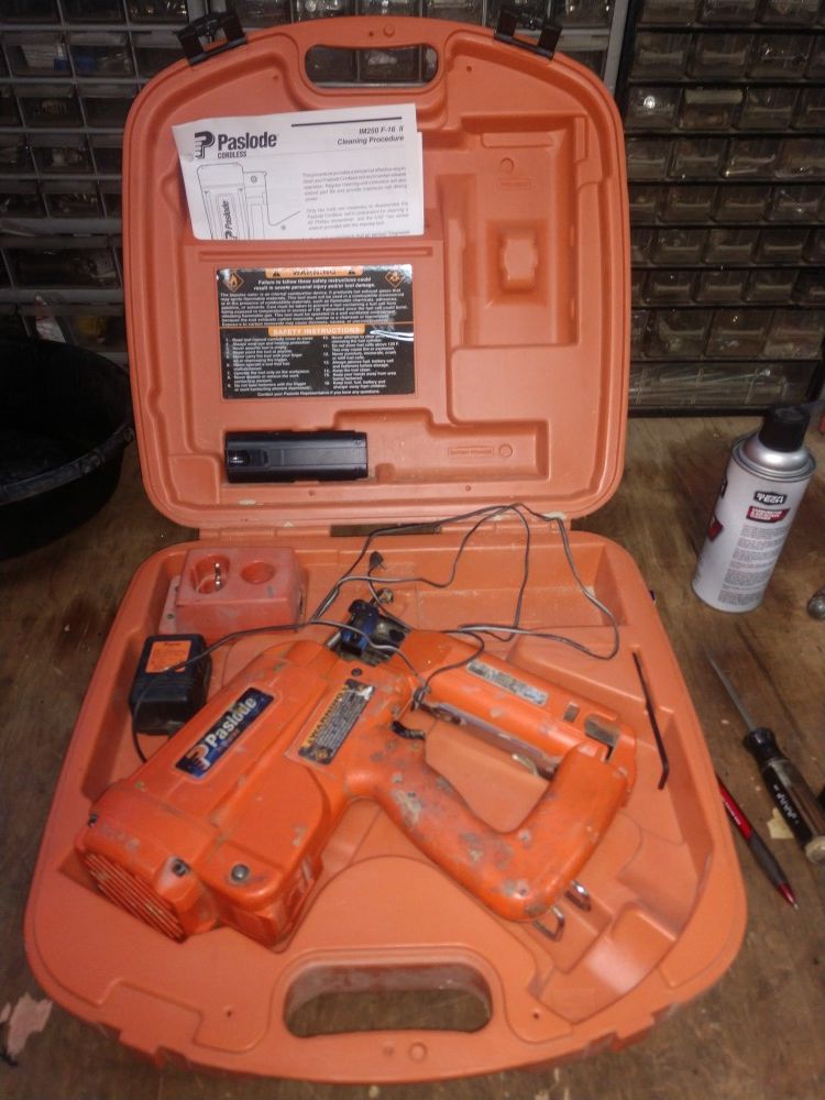 Paslode impulse straight finish nailer