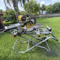 Dewalt Double Bevel Saw With Rolling Stand 