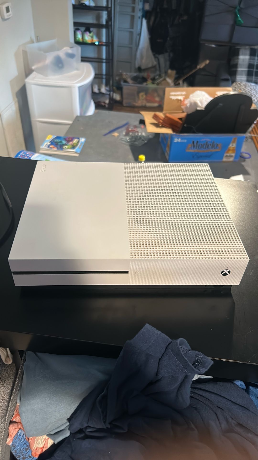 Xbox One S Used In Great Condition