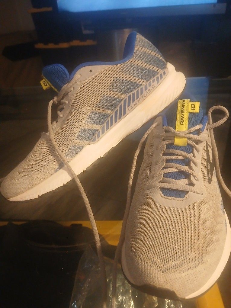 Brooks Women's Ravenna 10 Running Size 8B