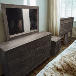 Full Or Queen Bedroom Set