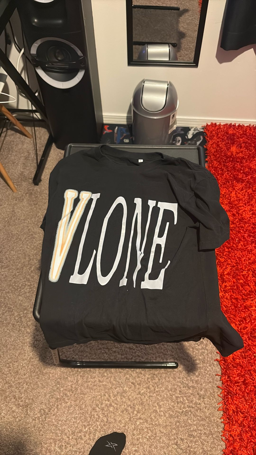 VLONE Tshirt Large In Kids