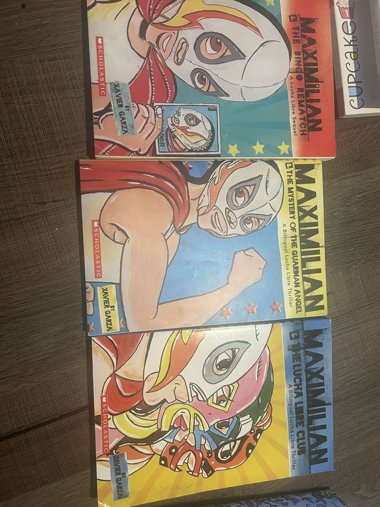 Maximilian Book Set Of 3