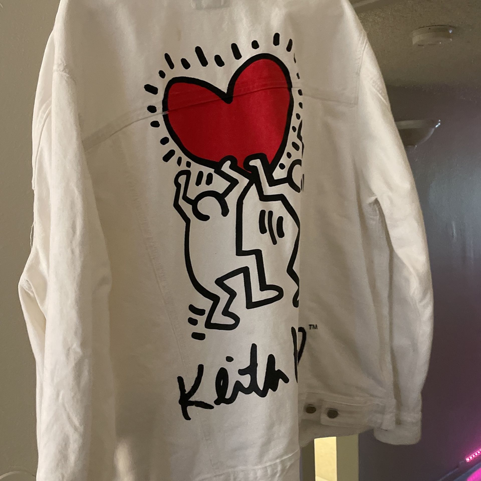 Jacket Keith Hearing