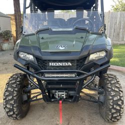 2021 Honda pioneer In Excellent Condition! 