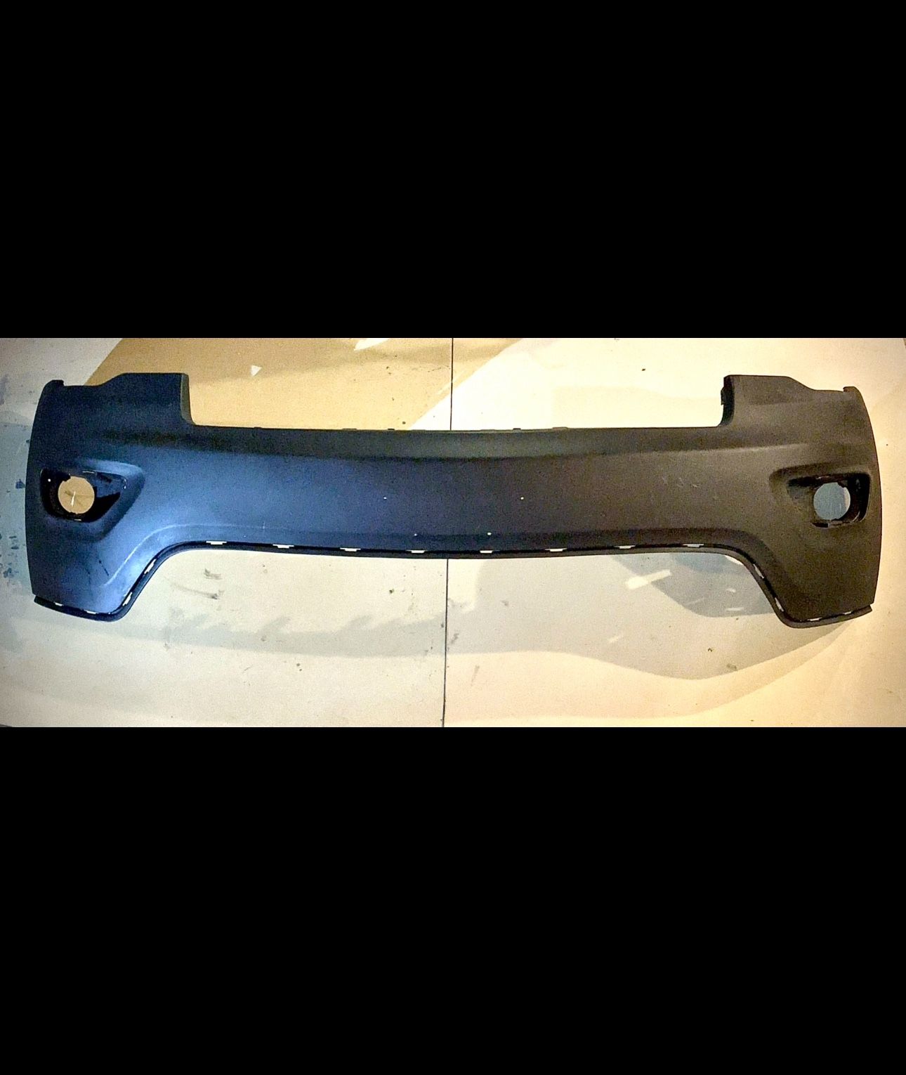 Jeep Grand Cherokee Front Bumper Cover OEM Primed Black