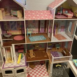 Kids Doll House