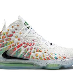 Nike LeBron 17 ‘Air Command Force’ 