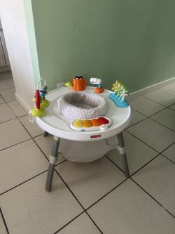 SKIP HOP (keyboards don’t work