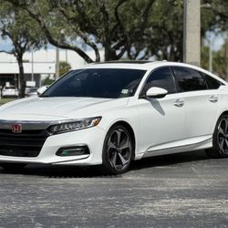 2020 Honda Accord Touring 