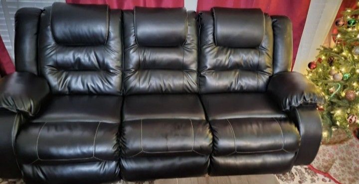 Black Color Vacherie Reclining Sofa | Reclining Loveseat Available| Color Options @ Fast Delivery 🚚