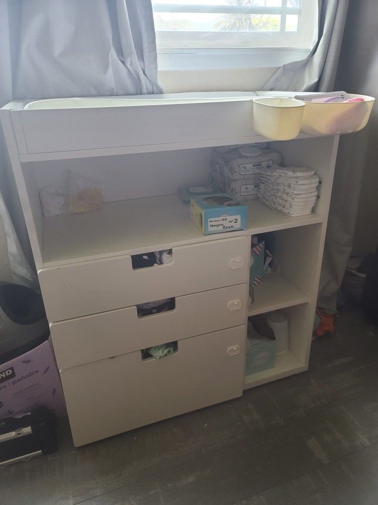IKEA CHANGER +MATRESS