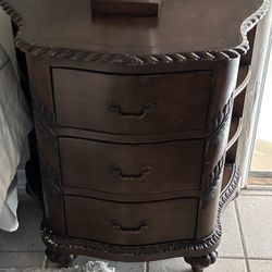 Wood  Bedroom Nightstands Set 