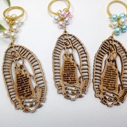 Llaveros Vírgen de Guadalupe Recuerdo de Primera Comunión, Bautizo, confirmación, funeral. Baptism party favors. Keychains First communion keepsakes. 