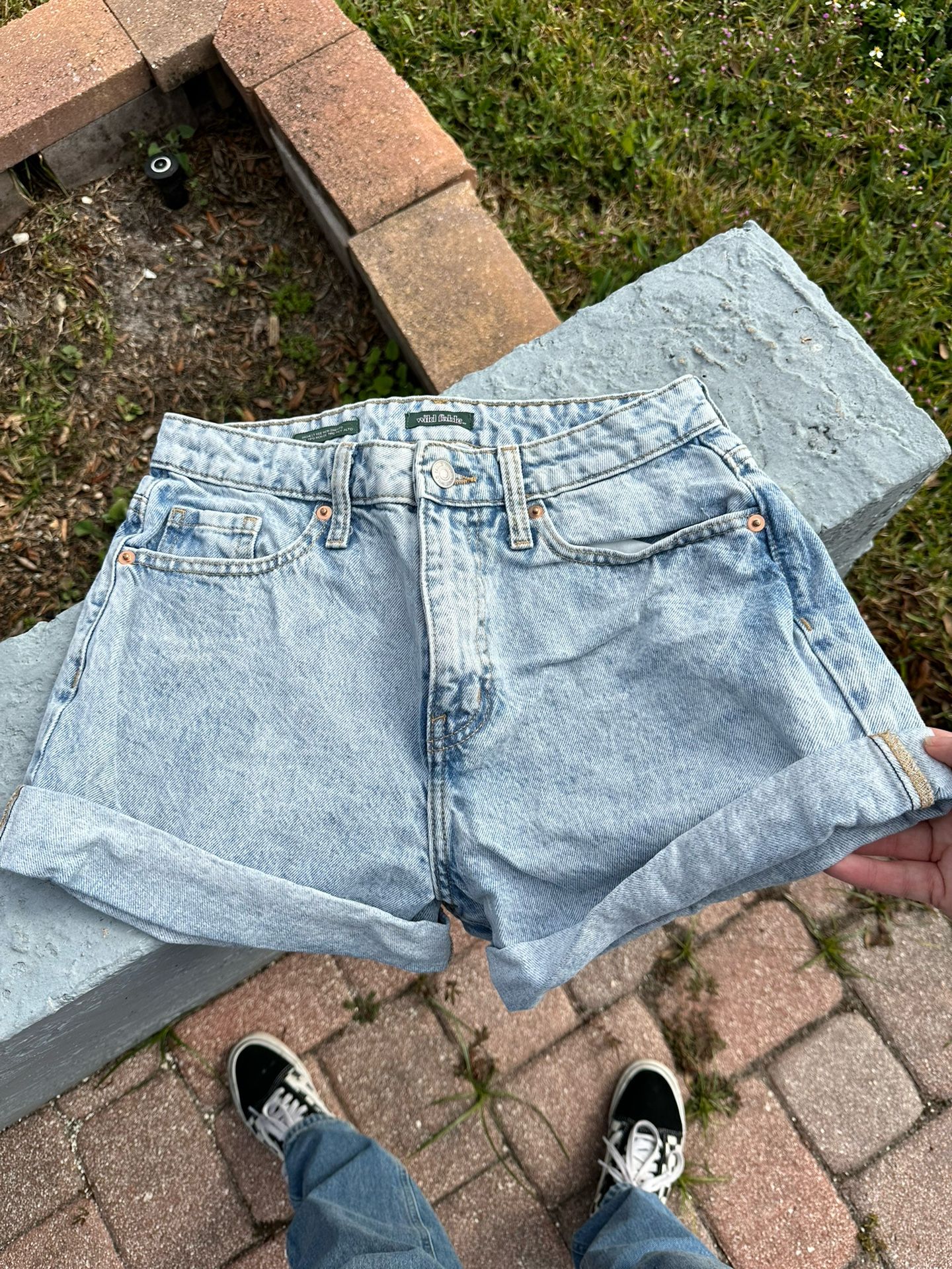 Wild Fable Size 2 Jean Shorts