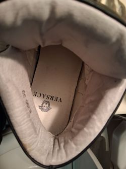 Authentic Versace men's shoes 7.5  barely worn