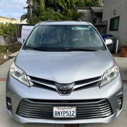 2018 Toyota Sienna