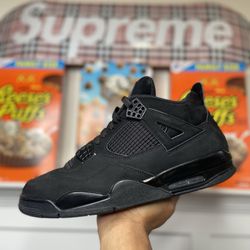 Air Jordan 4 ‘Black Cat’ Size 12 Men’s Shoe