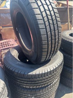 LT 245/75R17 Michelin vendo 4 llantas con 95% de vida las 4