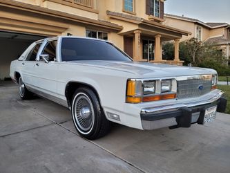 1988 Ford LTD Crown Victoria Lx
