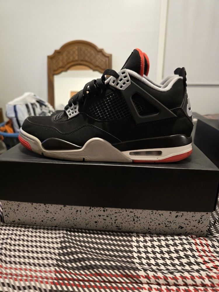 Air Jordan 4 Bred 2019