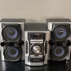 Sony - 380W 3-Disc Mini Hi-Fi Component System