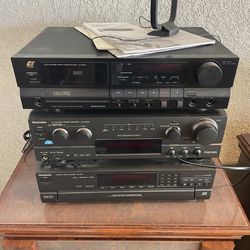 Estate sale- Electronics, stereo, cd / cassette player