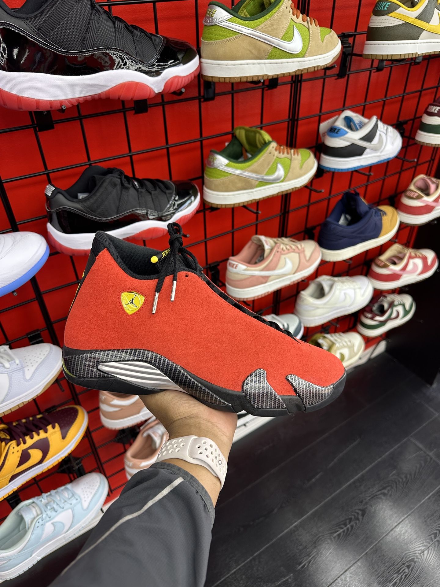 Jordan 14 Ferrari Size: 12