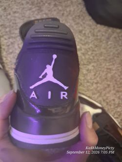 Vintage Mens Air Legacy 312