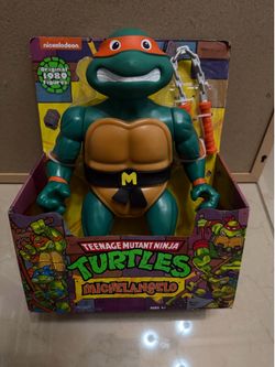 Playmates Toys Teenage Mutant Ninja Turtles Michelangelo Action Figure