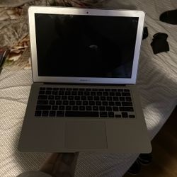 MacBook Air 2012