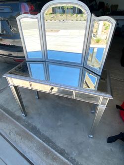Mirrored makeup vanity