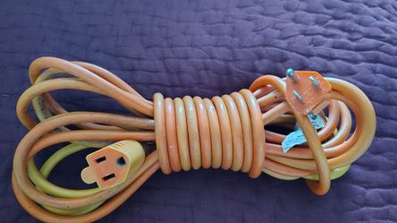 25 ' Heavy Duty Extension Cord