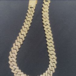 Fat cuban with box and passed diamond tester